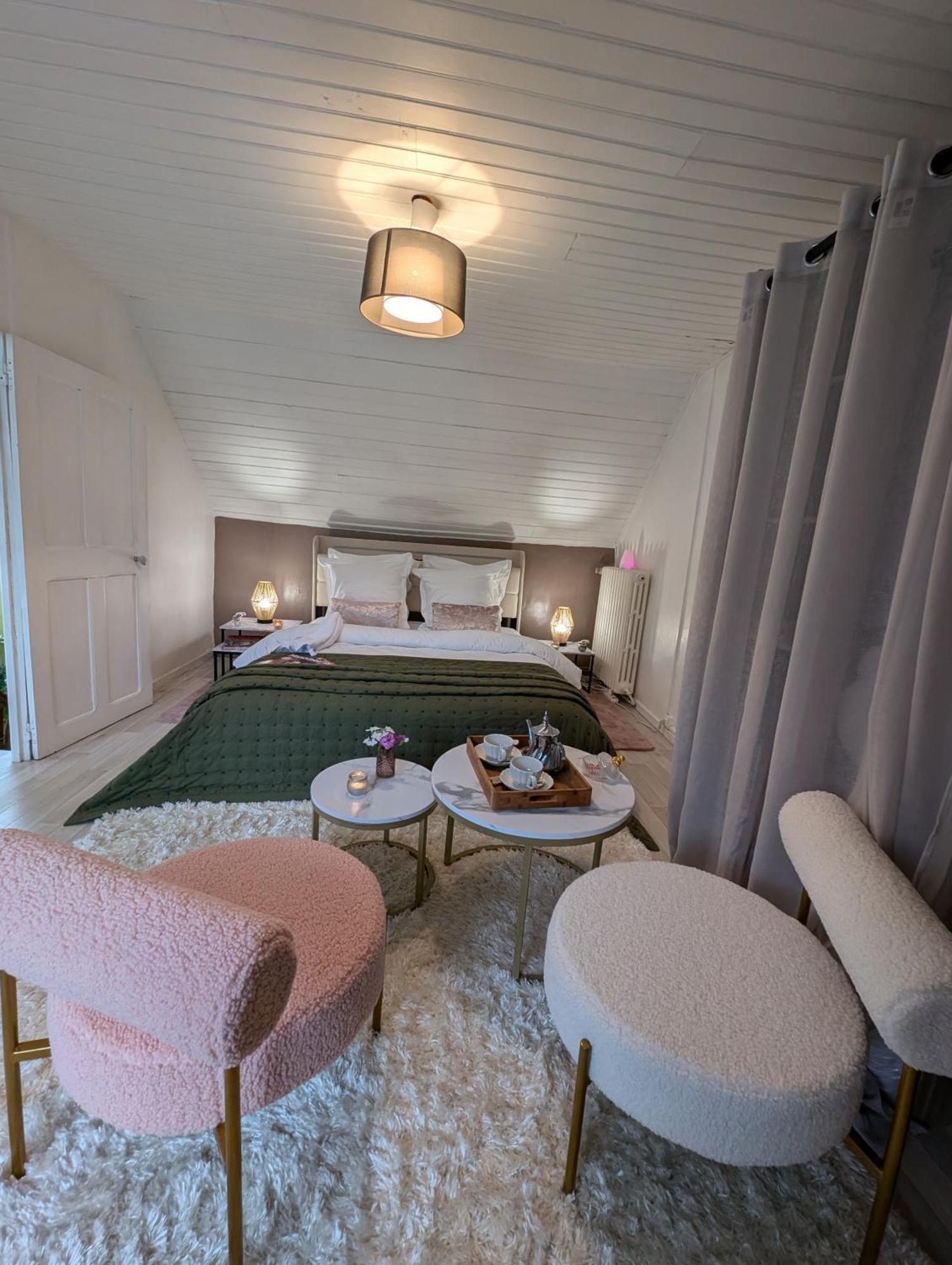La Petite Maison De Locarn Екстериор снимка